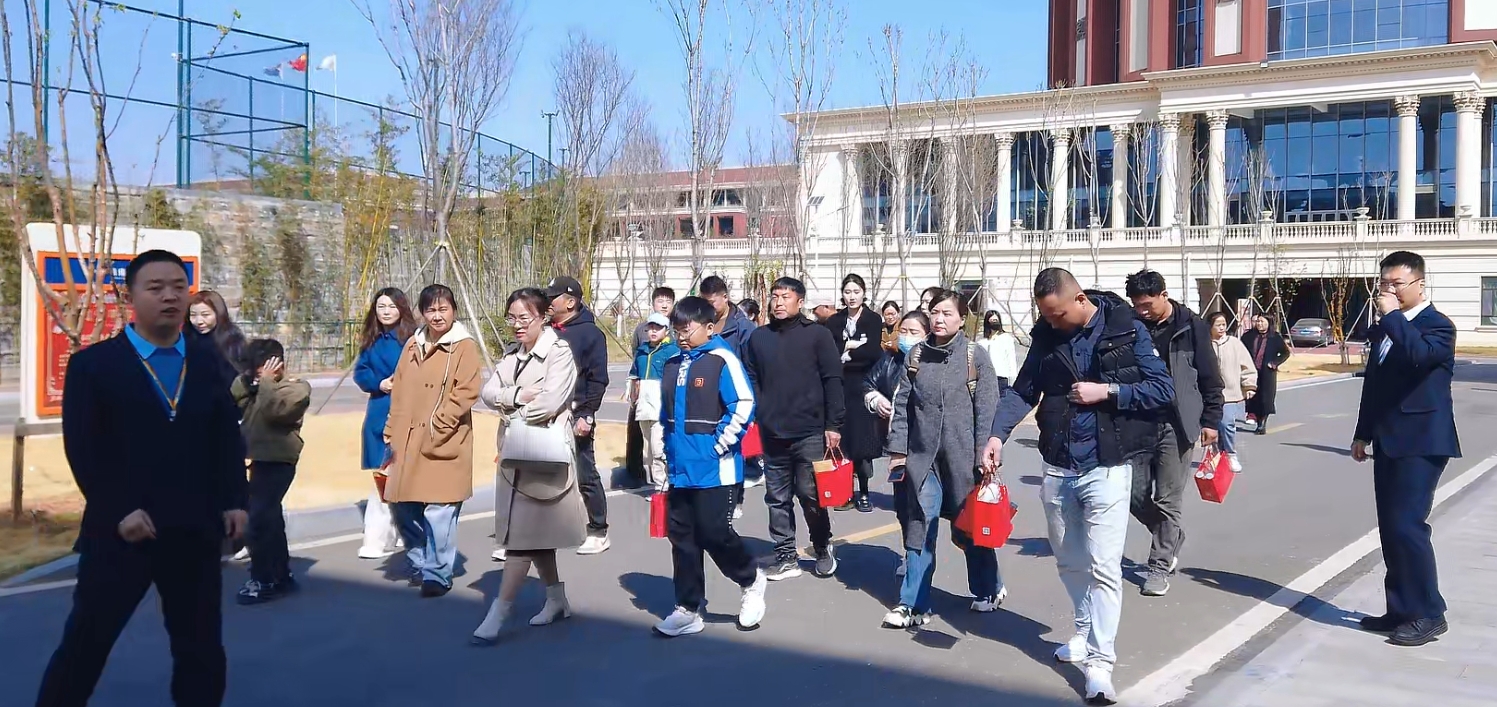 尊龙·凯时(官网)人生就是博!