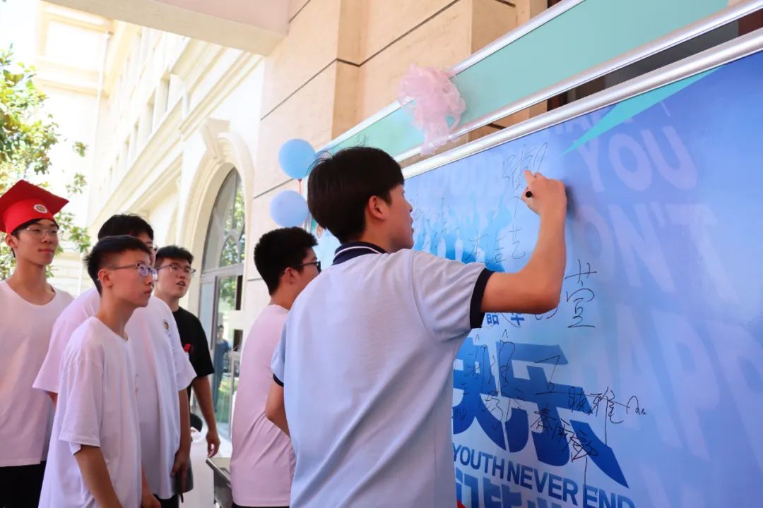 尊龙·凯时(官网)人生就是博!