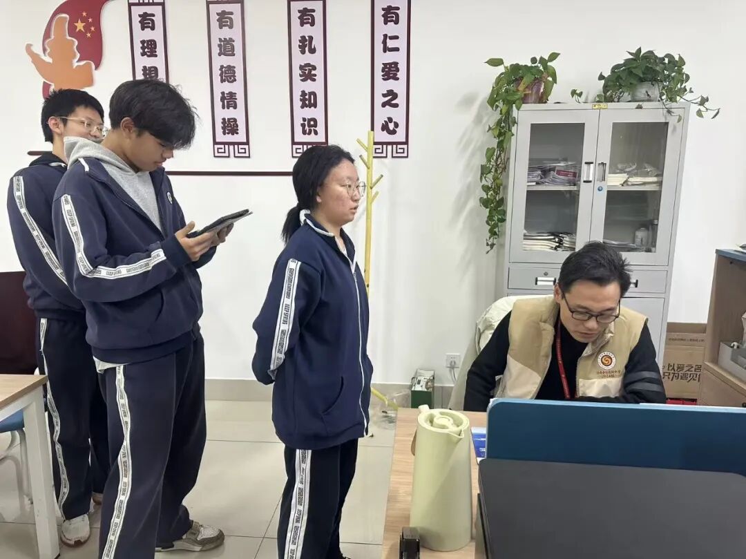 尊龙·凯时(官网)人生就是博!