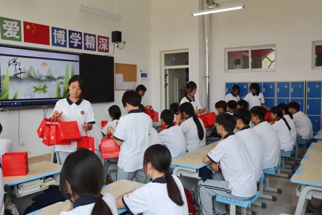 尊龙·凯时(官网)人生就是博!